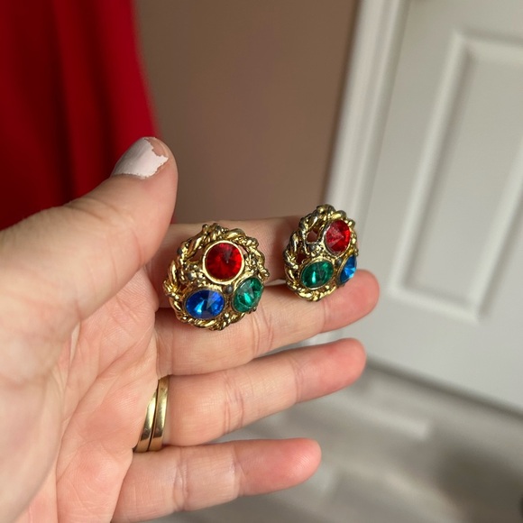 4/$50 Vintage Gold-Tone Clip-On Earrings with Red, Blue, and Green Gems ❤️ - Picture 3 of 7
